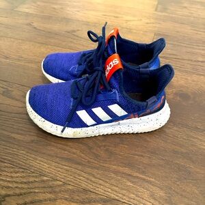 Adidas Kaptir 2.0, Kids size 5.5 (big boys)